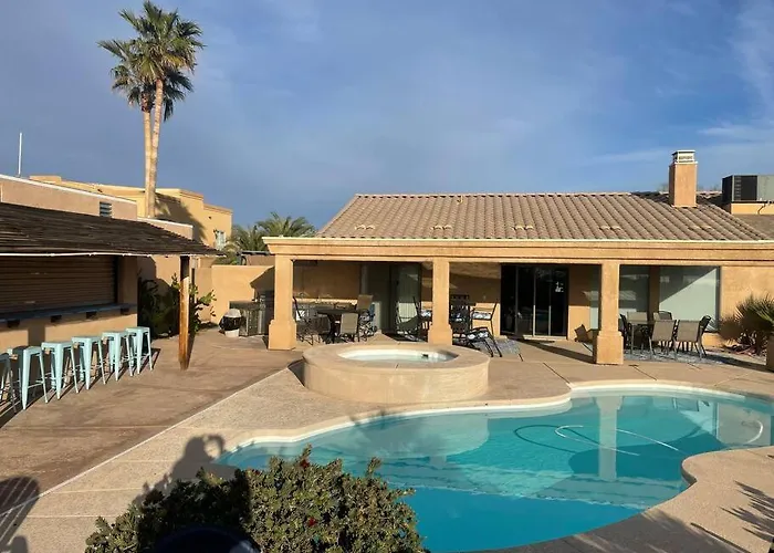 Hébergement de vacances La Isla Panoramic Views, Outdoor Kitchen, Sleeps 16 Lake Havasu City